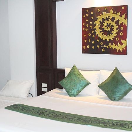 Patong Buri Hotel Экстерьер фото