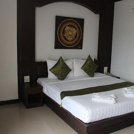 Patong Buri Hotel Экстерьер фото