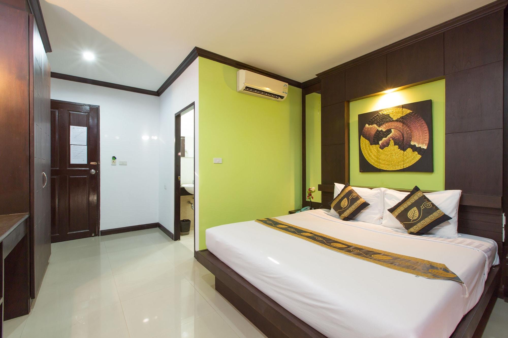 Patong Buri Hotel Экстерьер фото