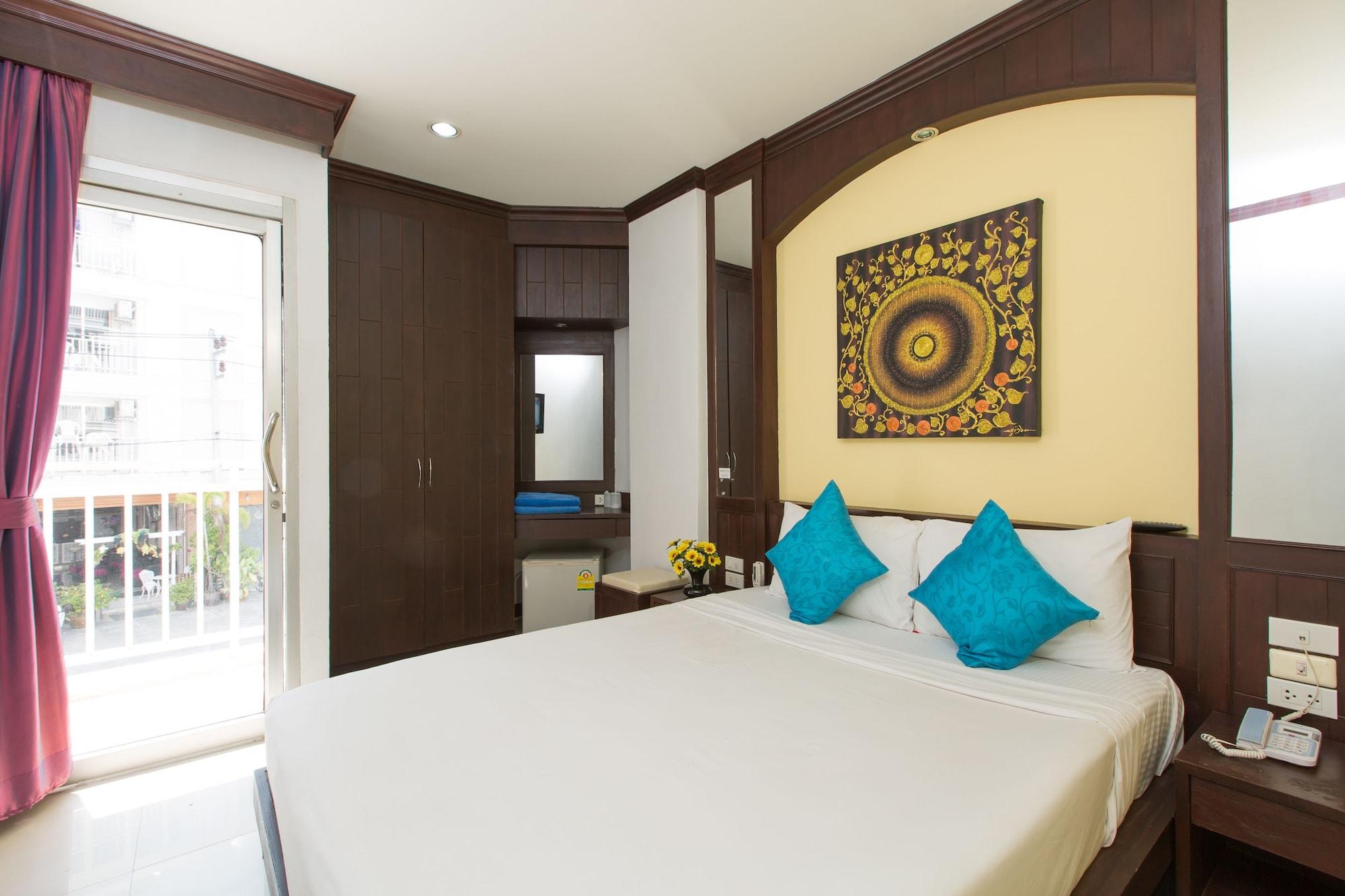 Patong Buri Hotel Экстерьер фото