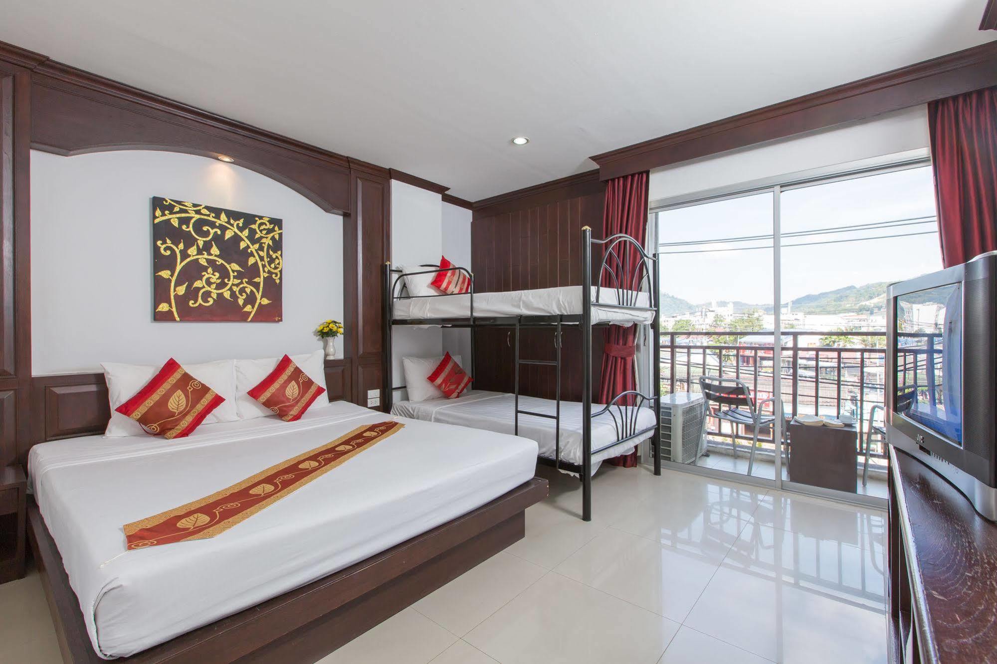 Patong Buri Hotel Экстерьер фото